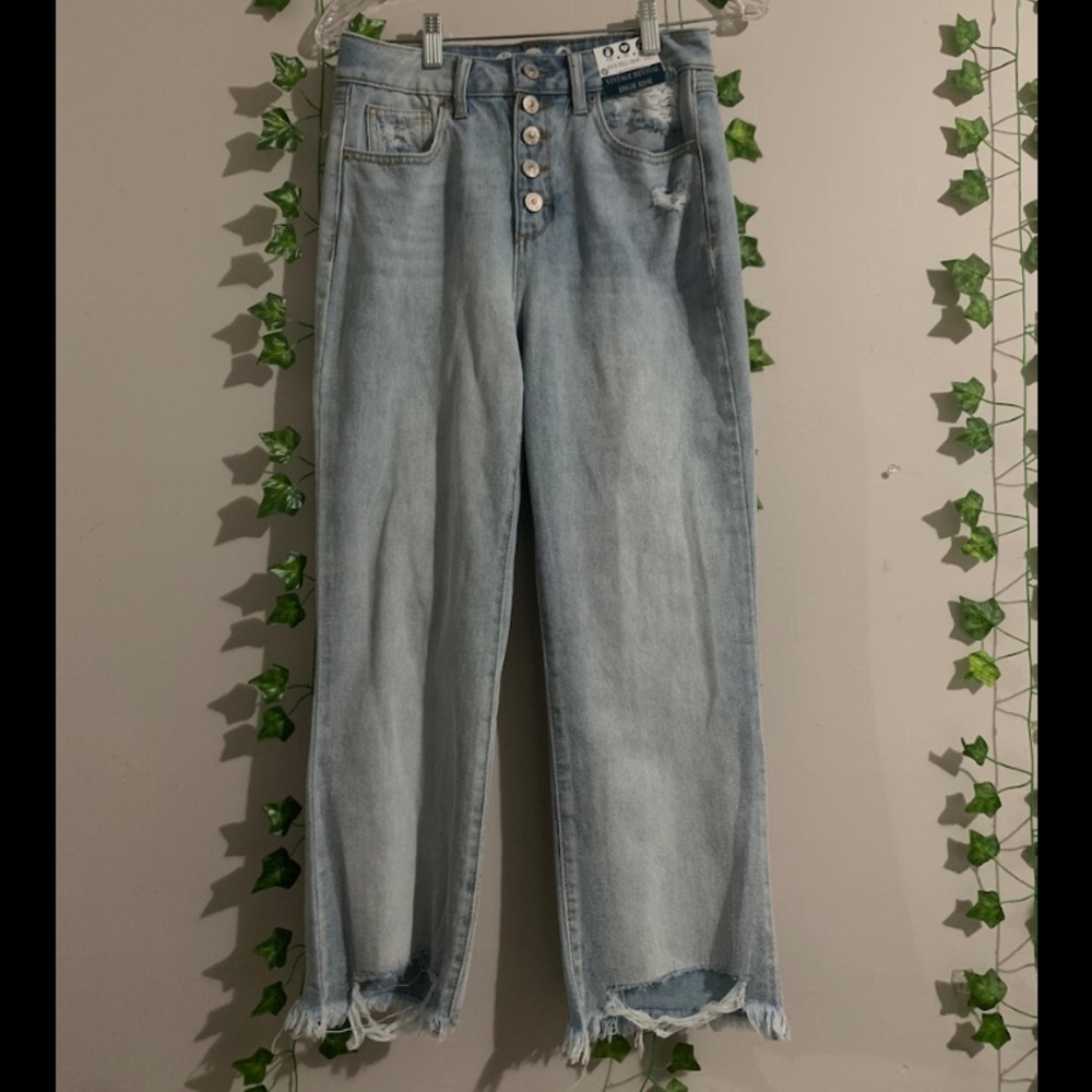 Rewash brand kick bell crop vintage revival high rise crop jeans